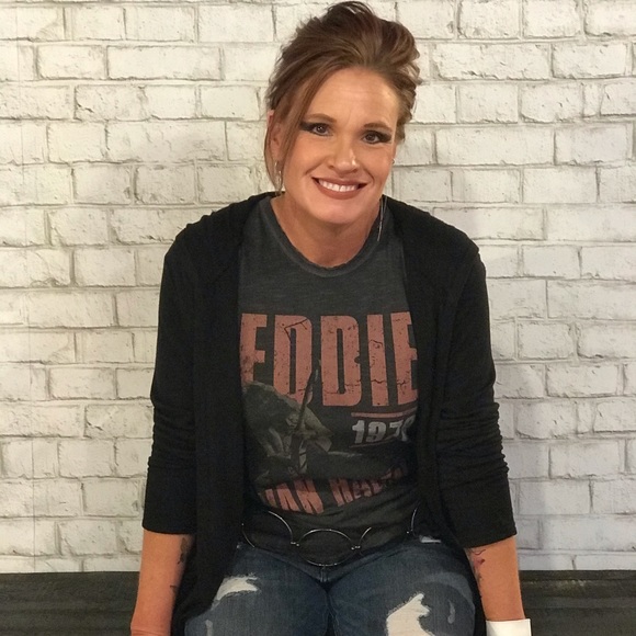 Meet your Posher, Jeanna - Picture 4 of 9